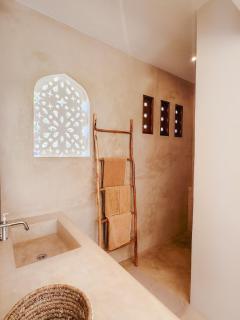 Little Maua - Stylish Private Hideaway on Galu Beach - 5