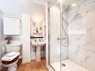 Columbine Cottage for Contractors - 5
