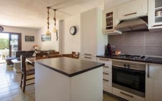 Casa Blanca 19 – Piscina, BBQ y Wifi (5 pax) - 8