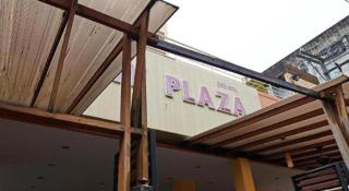 Eastiny Plaza hotel - 2