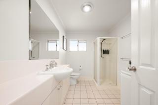 Lovely 2 Bedroom Apartment in Ascot - 7