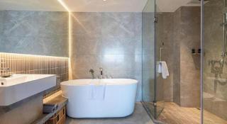 Overseas Chinese Hotel - 5