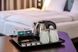 Premier Inn Stuttgart City Centre - Stuttgart - 9