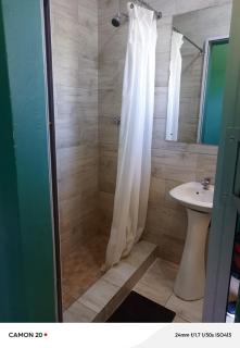 Encore Budget Hotel - 5