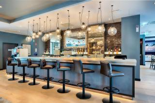 Premier Inn Darmstadt City Centre - 8