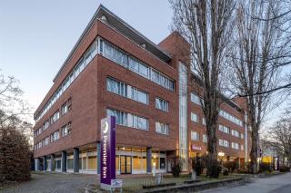 Premier Inn Berlin City Süd - 8