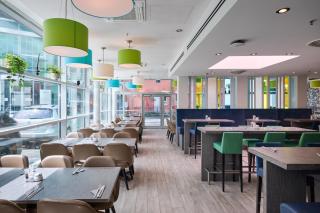 Premier Inn Würzburg - 8