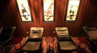 Grand Medallion Hotel - 7