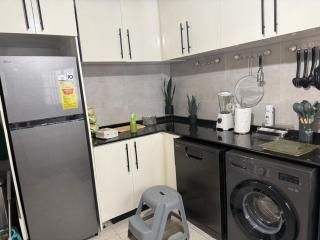 L&J Golf Haven Residence - 5