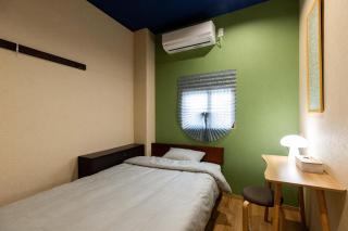 Guest House BLUE DOOR - 9