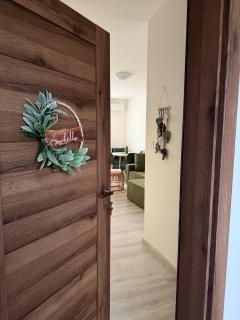 Green Leaf Apartment Cozy and Modern - 8