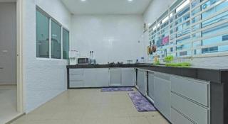 OYO Home 90584 Dz Homestay Bukit Setongkol - 1