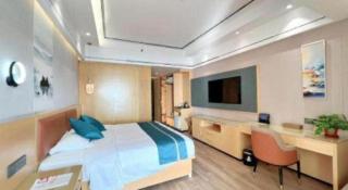 Sanya Yellow River Kyoto Hotel - Sanya - 1