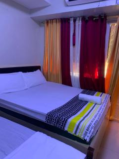 SD staycation Shell Residences facing moa complex - 8