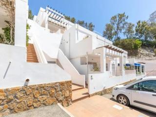 Holiday apartment with sea view in Ventanicas, 87 m², pool - 0