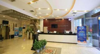 City Comfort Inn Chongqing Lianglukou Metro Station - 7