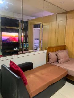 SD staycation Shell Residences facing moa complex - 2