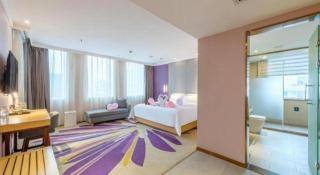 Lavande Hotel Guangzhou Zengchen Xintang Light Railway Station - 4