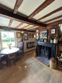 The Prince of Wales -  - 6