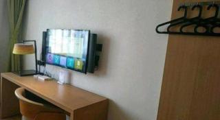 IU Hotels·Anshun Nanma Square - 4