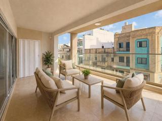 Swieqi Grand Stay - Elegant 3BR Living - 9