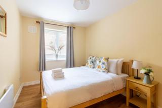 GuestReady - Parkside Retreat with City Charm - 9