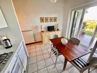 BILO BELVEDERE DESTRO, con giardino, vista mare, posto auto e wifi - 6
