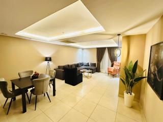 Luxury and Spacious Apartment - 9