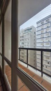 Apto praia Pitangueiras - 1