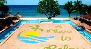Tamaraw Beach Resort - 1