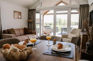 Luxe 6-persoons Chalet met hottub en sauna - VP096 - 1