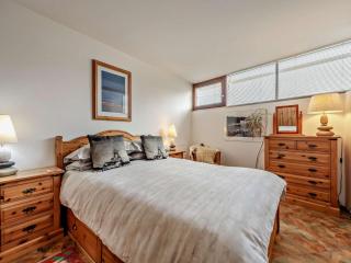 1 Bed in Westward Ho oc-npebb - 1