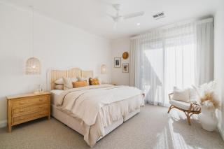 Lena Retreat - Heated Pool and Infrared Sauna - 6