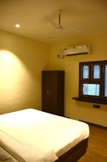 M Homes Stay Kanchipuram - 4