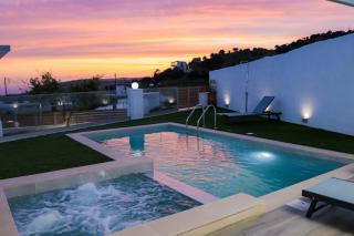 Thea Villa - 8