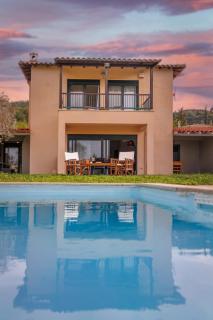 Iconic Olea Villa Pefkohori with Pool & Beach - 0