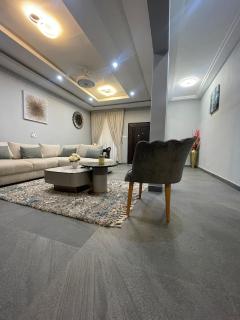 Aradad Homes Executive 2 - Bedroom Haven in Accra - 5