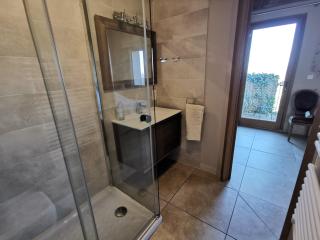 Luxury Self-Catering Homes with Salt Water Pool on Organic Vineyard in France - 3
