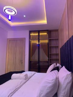 Esther Shortlet Apartment - 3