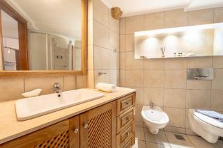 4 Bedroom Villa with Sea View and Acropolis View - 8
