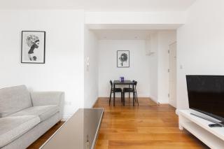 New! Delightful 1BR, Walk to Crystal Palace Park - 8