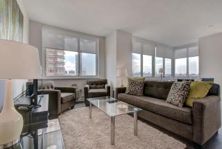 Global Luxury Suites at Newport - Jersey City - 9