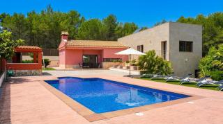 Villa Sitges La Calma 10 minutes drive Sitges 2 minutes walk Garraf Park AC - 2