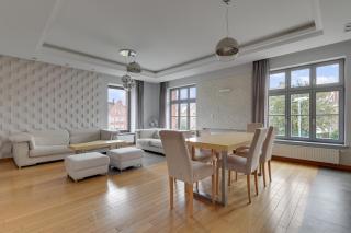 Sukiennicza Residence by Browar Hevelius Apartments - 1
