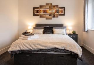 2 Bed Sleeps 4 Pet Friendly Free Parking - 6