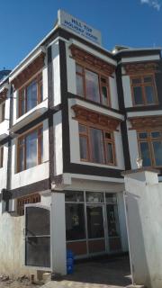 Hilltop Holiday Home Guest House - 0