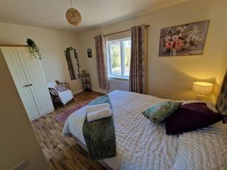 The Village Nest - 6