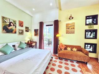Big Balcony Studio I Step My Khe Beach I Night Market I AC I Washer I Kitchen - 9