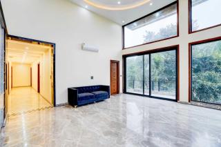Townhouse PI Greater Noida Formerly White Elephant - 1