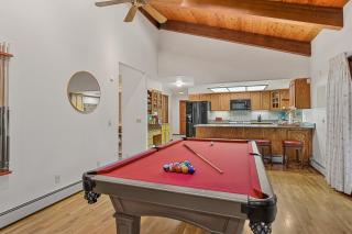 Lunas Lighthouse Fun Snowbowl Cabin Firepit Pool Table Arcade Games - Flagstaff - 3